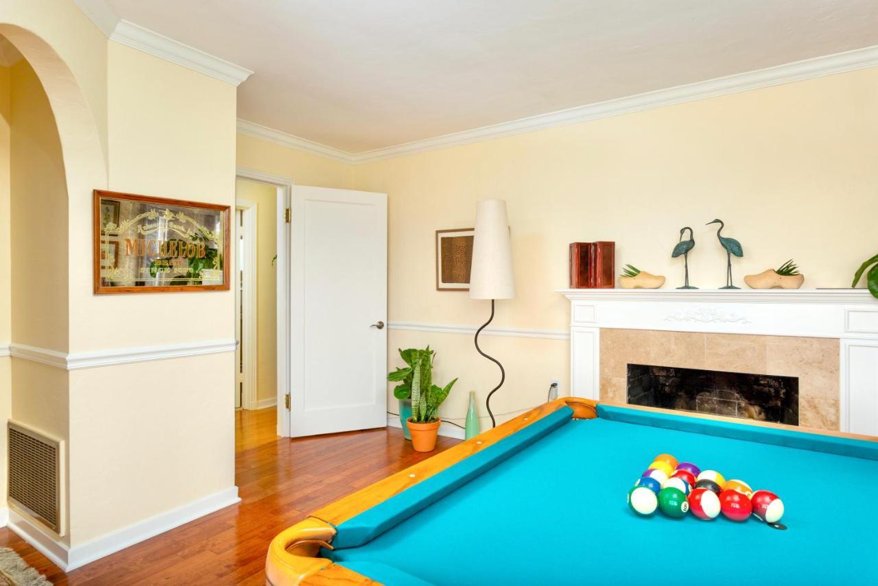Spacious Renovated Petaluma Home- Pool Table, Fire Pit, Parking المظهر الخارجي الصورة