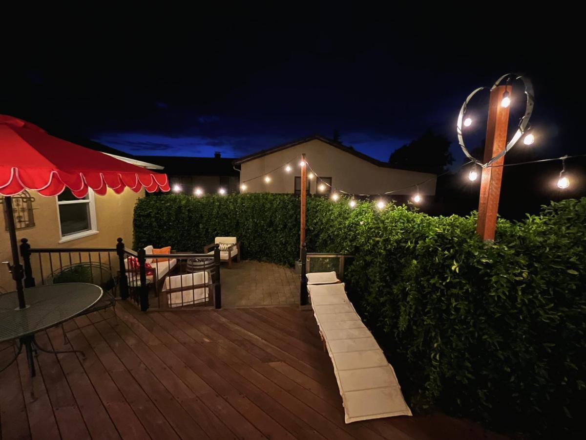 Spacious Renovated Petaluma Home- Pool Table, Fire Pit, Parking المظهر الخارجي الصورة