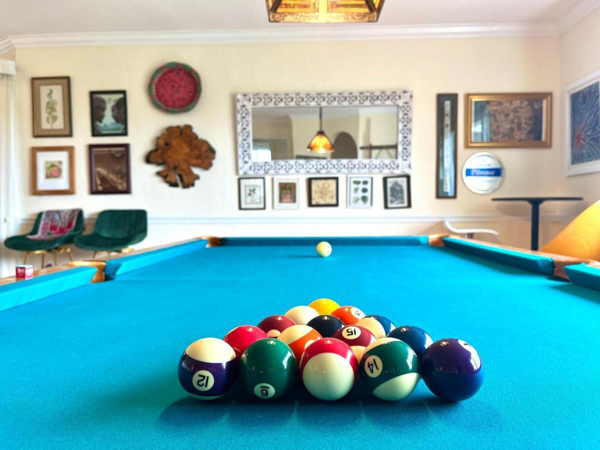 Spacious Renovated Petaluma Home- Pool Table, Fire Pit, Parking المظهر الخارجي الصورة